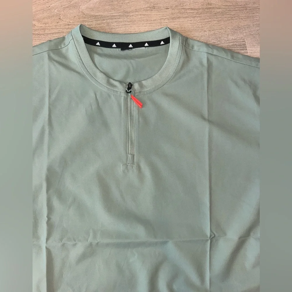Adidas Utility OverSized Shirt - Picture 5 of 8